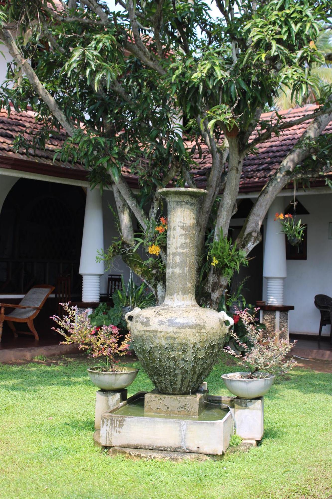 Hotel Olideb Gedara Negombo Exterior foto